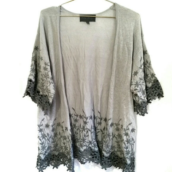 Anthropologie Sweaters - Anthropologie Sunday in Brooklyn Gray Cardigan